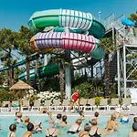 Mobil 4 Pers A - Api-1-52-1465 *