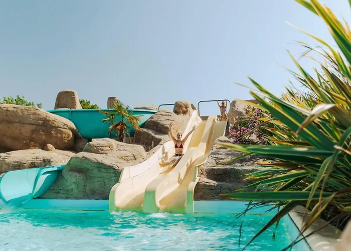 Mobil 4 Pers à - Api-1-52-1465 * Saint-Jean-de-Monts